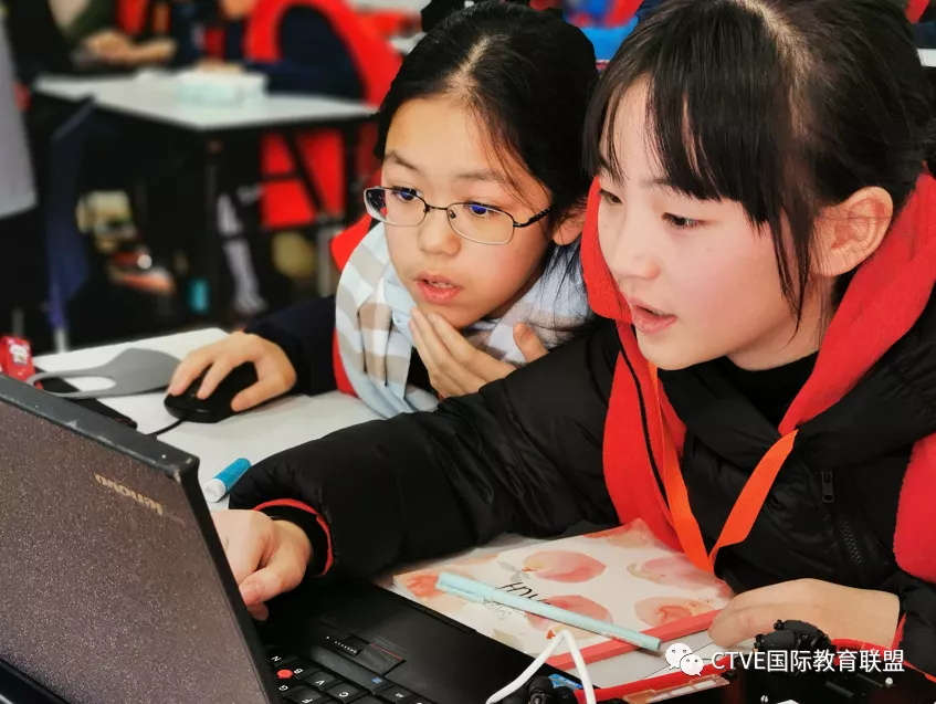 ����������������
