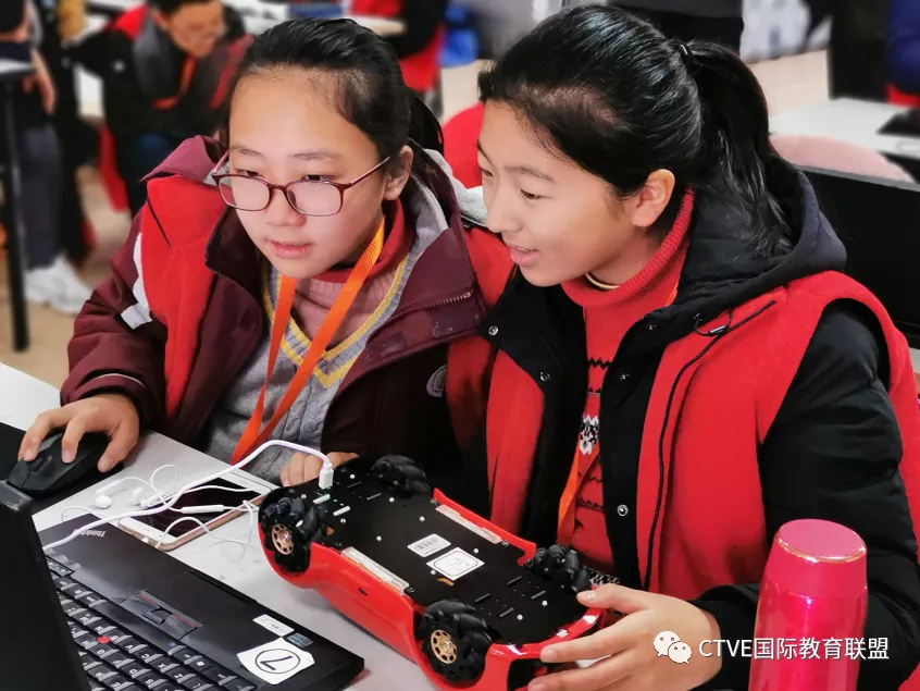 �ۺ���������